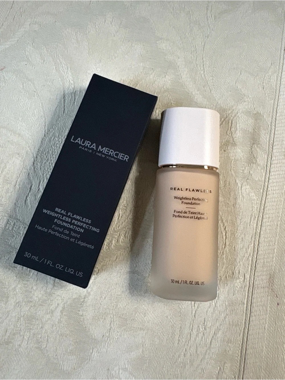 Laura Mercier Real Flawless Perfecting Foundation in 1N2 Vanille BNIB